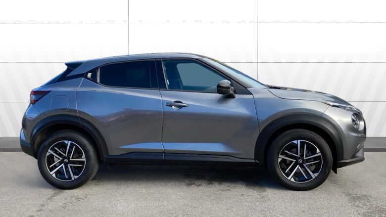 Nissan Juke 1.0 DiG-T N-Connecta 5dr DCT Petrol Hatchback